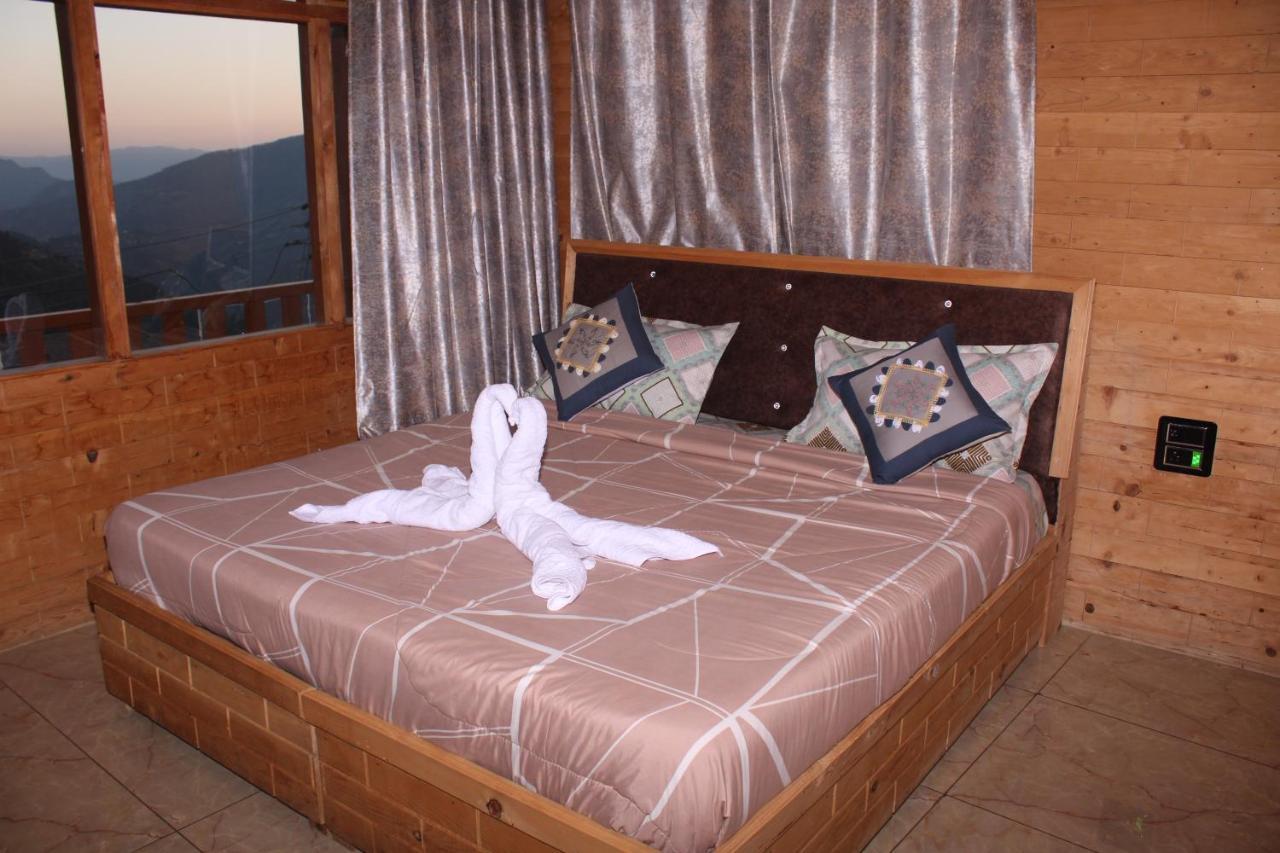 Hotel Mannat Sach Pass Tisa Exterior photo